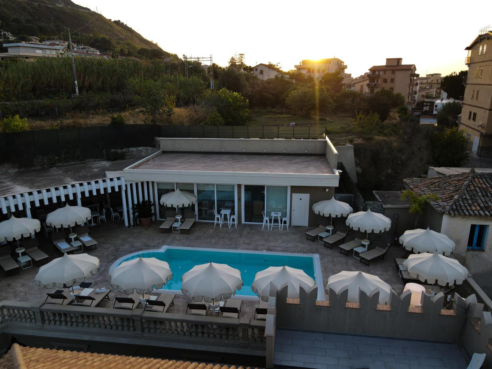 Sui Generis Tropea Luxury Rooms Exterior foto