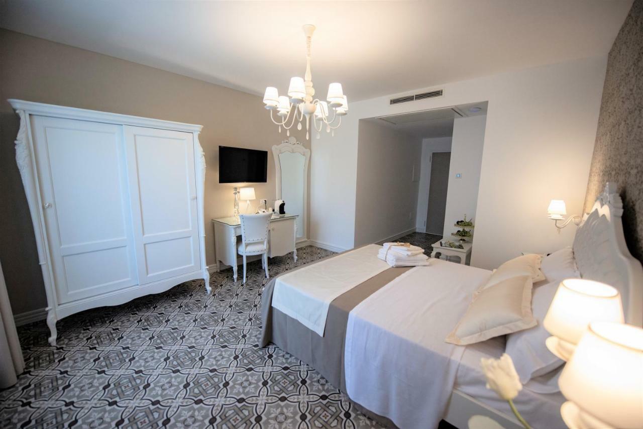 Sui Generis Tropea Luxury Rooms Exterior foto